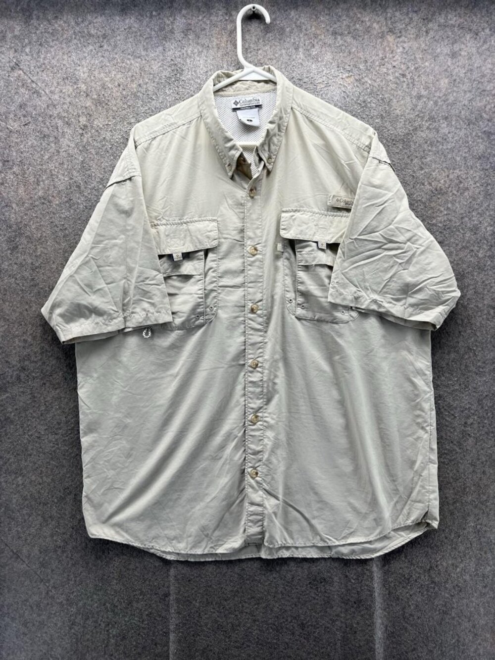 Columbia Shirt Men Large Beige Short Sleeve Button Up Fishing Pockets Casual